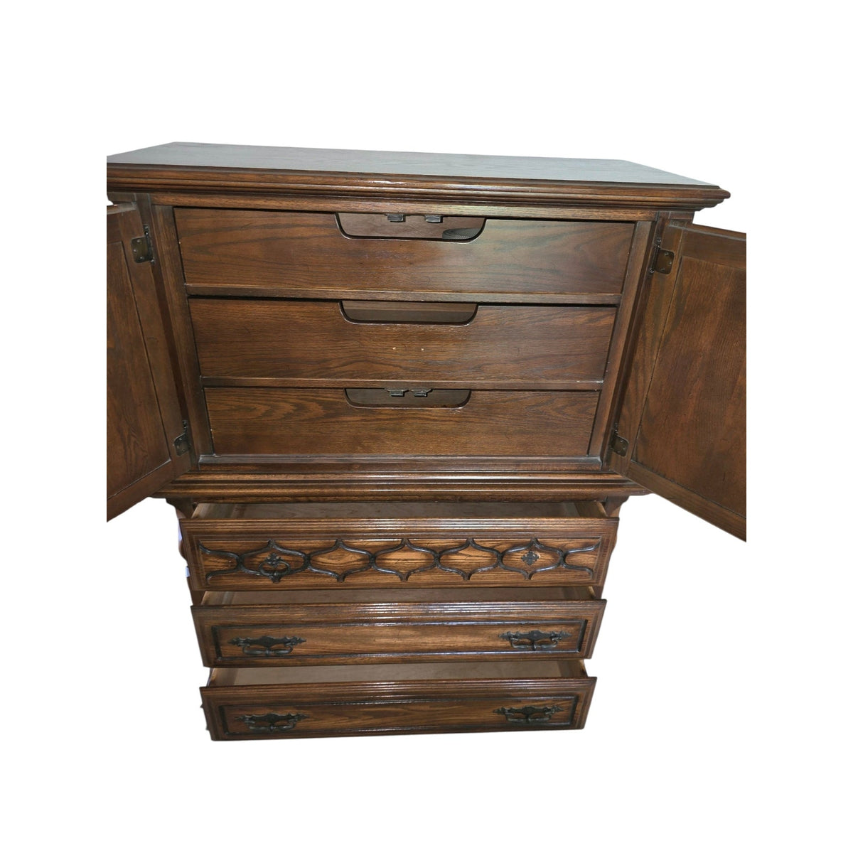 Vintage Sumtar Gentleman's Chest | 6-Drawer Solid Wood | 34" x 67.75" | Bedroom Storage