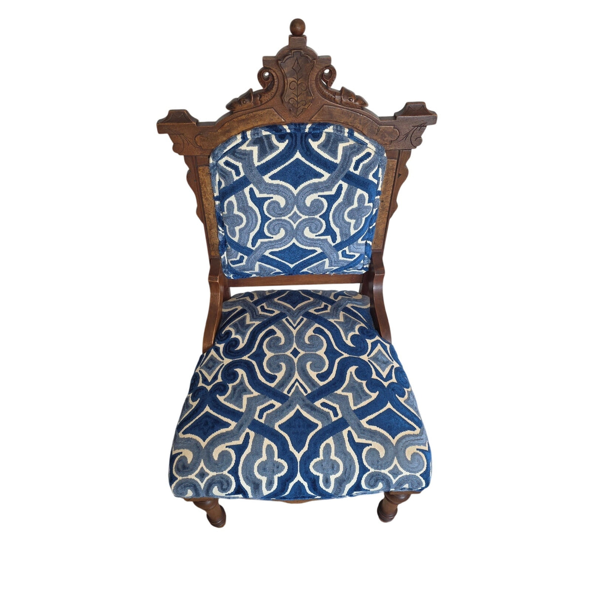 Beautiful Blue & White Victorian Occasional Chair