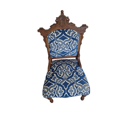 Beautiful Blue & White Victorian Occasional Chair