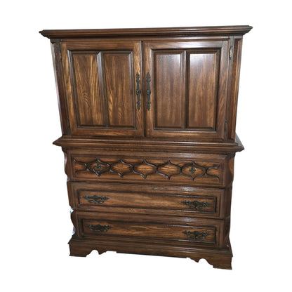 Vintage Sumtar Gentleman's Chest | 6-Drawer Solid Wood | 34" x 67.75" | Bedroom Storage