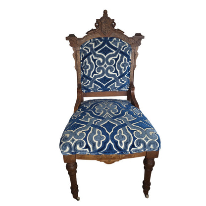 Beautiful Blue & White Victorian Occasional Chair
