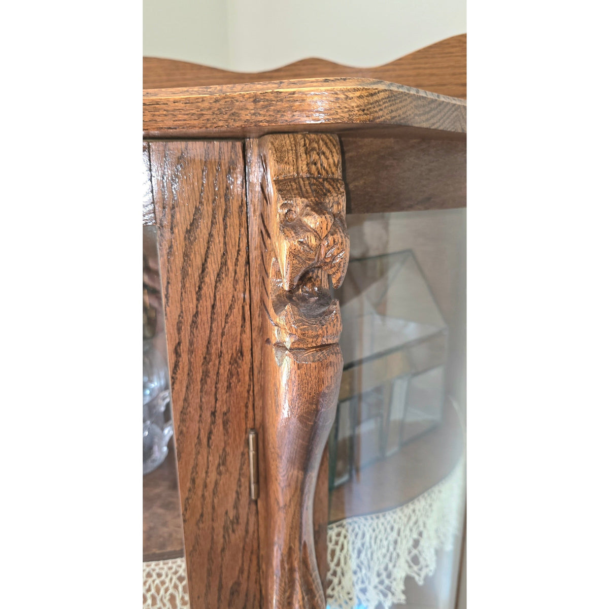 Antique Oak Curio Cabinet | Carved Lion's Head & Claw Feet | Curved Glass | 34.5" x 61.5"
