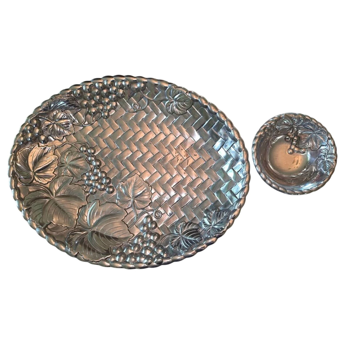 Vintage Pewter Lenox Grapevine Basket Weave Chip & Dop